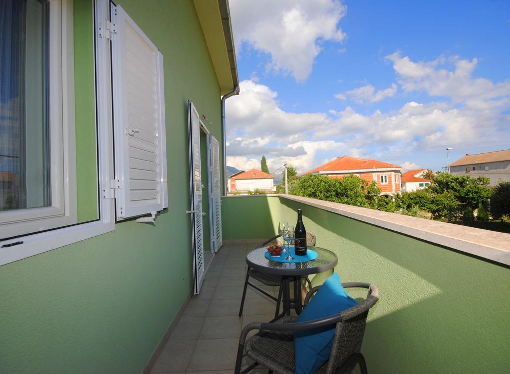 Apartments Valeria Kaštela Zewnętrze zdjęcie
