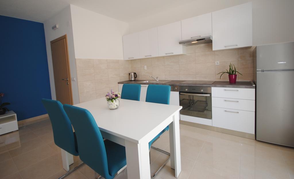 Apartments Valeria Kaštela Zewnętrze zdjęcie