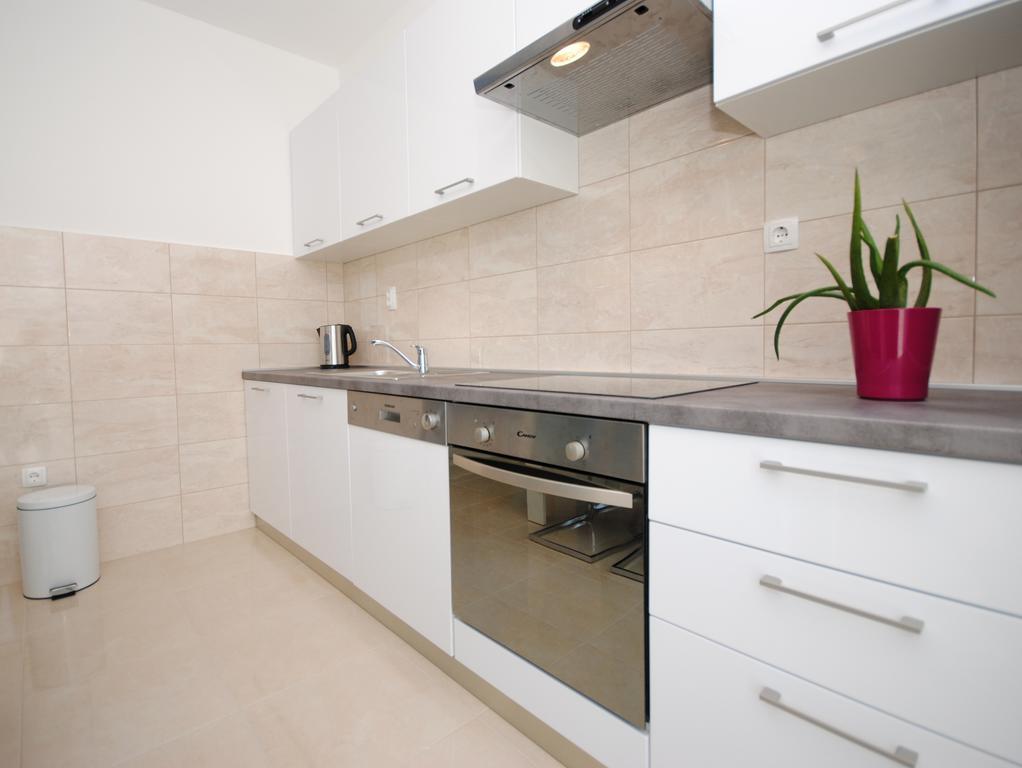 Apartments Valeria Kaštela Zewnętrze zdjęcie